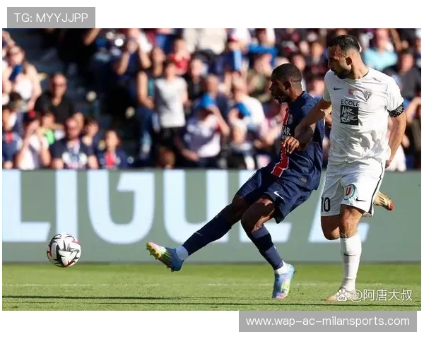 巴黎圣日耳曼强势出击，法甲冠军竞争加剧，巴黎圣日耳曼队简介